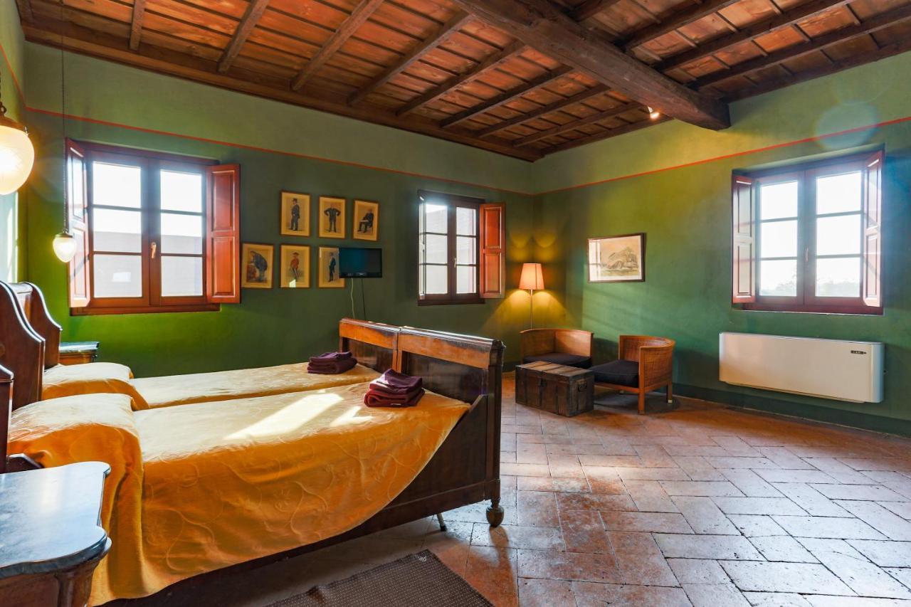 Agriturismo Le Corti Della Gualdana Voghera Exteriör bild
