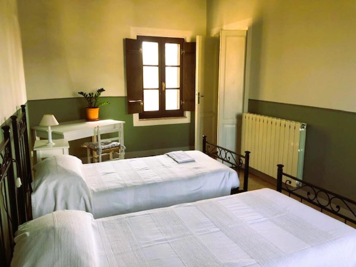 Agriturismo Le Corti Della Gualdana Voghera Exteriör bild